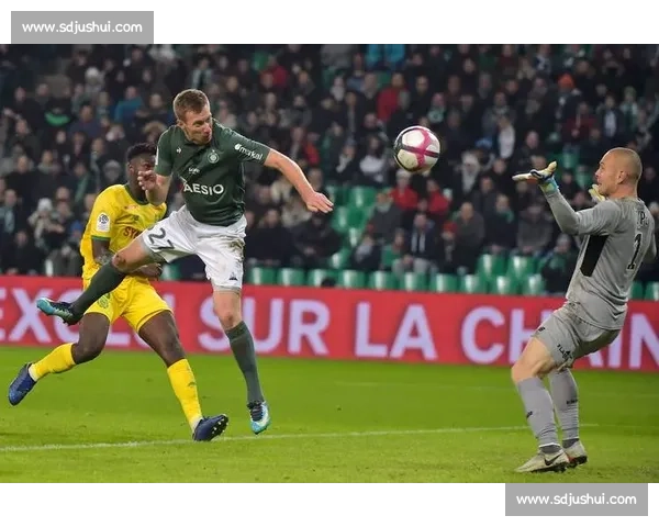 队报：热刺 2600 万镑追逐法甲神射手卡利穆恩多，雷恩谈判在即